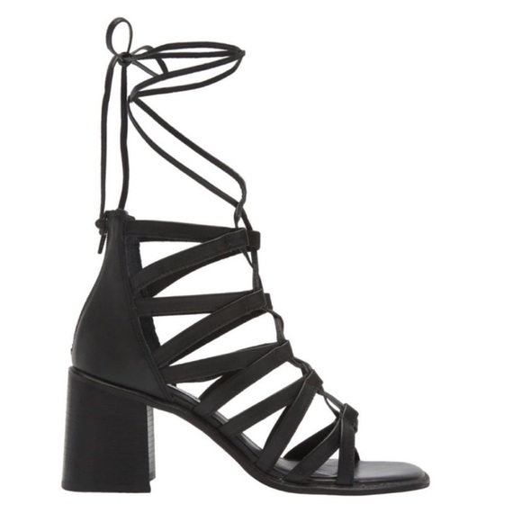 NEW! Steve Madden Black Leather Cherri Strappy Sandal - Size 7.5 - Picture 2 of 16